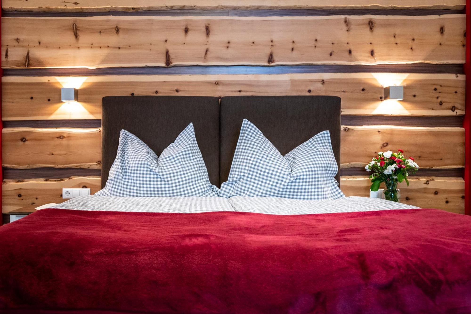 Gastwirtschaft Hold Hotel Monichwald ภายนอก รูปภาพ